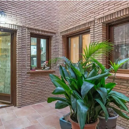 Casa Fuerte De Zahora *